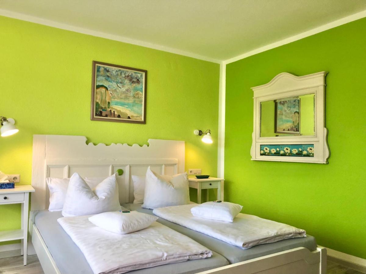 Haus Am Kurpark Hotel เชิมแบร์ก ภายนอก รูปภาพ